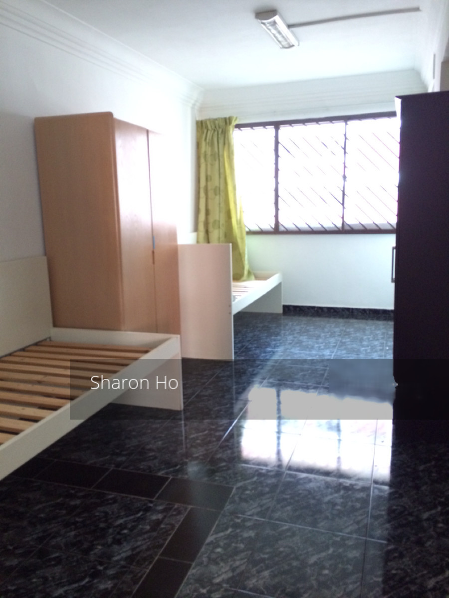 Hougang Avenue 8 thumbnail photo